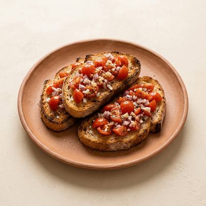 Bruschetta mit Tomaten, Zwiebeln, Knoblauch, Olivenöl